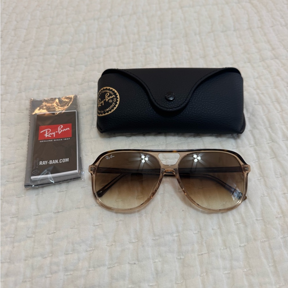 Ray-Ban Tan Gradient Aviator Sunglasses